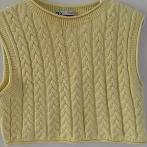 Zara Cropped Yellow Sweater vest